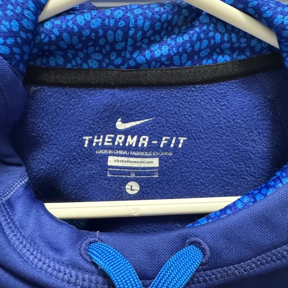 Nike Therma-fit Pullover Sweater - Picture 3 of 3